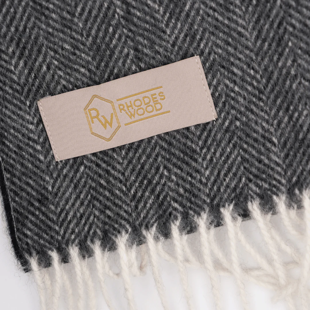 Cashmere Herringbone scarves - Image 8