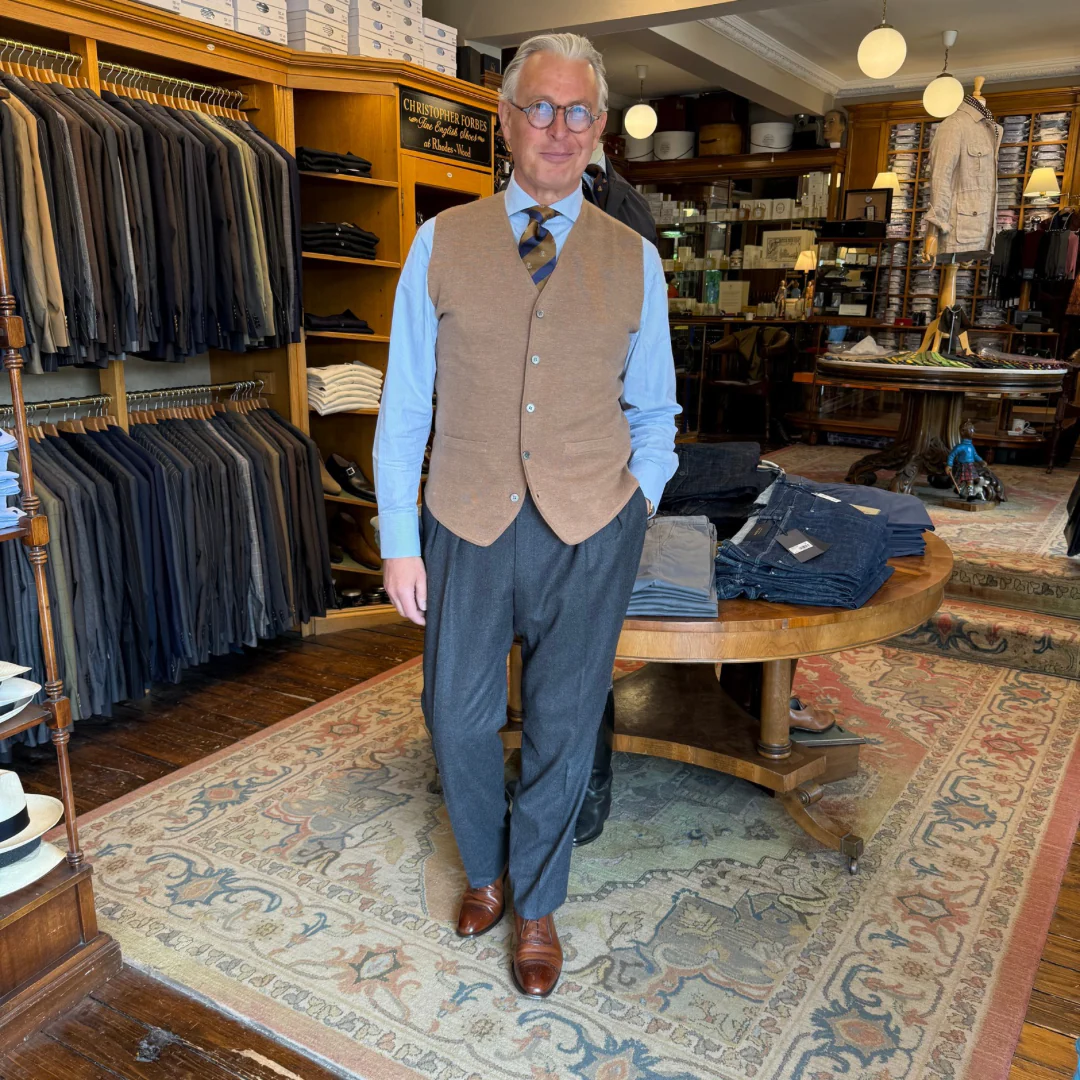 Knitted Waistcoat - Image 3