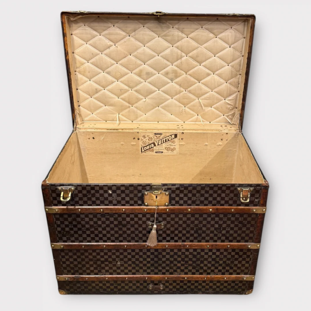 Louis Vuitton Damier courrier trunk - Image 4