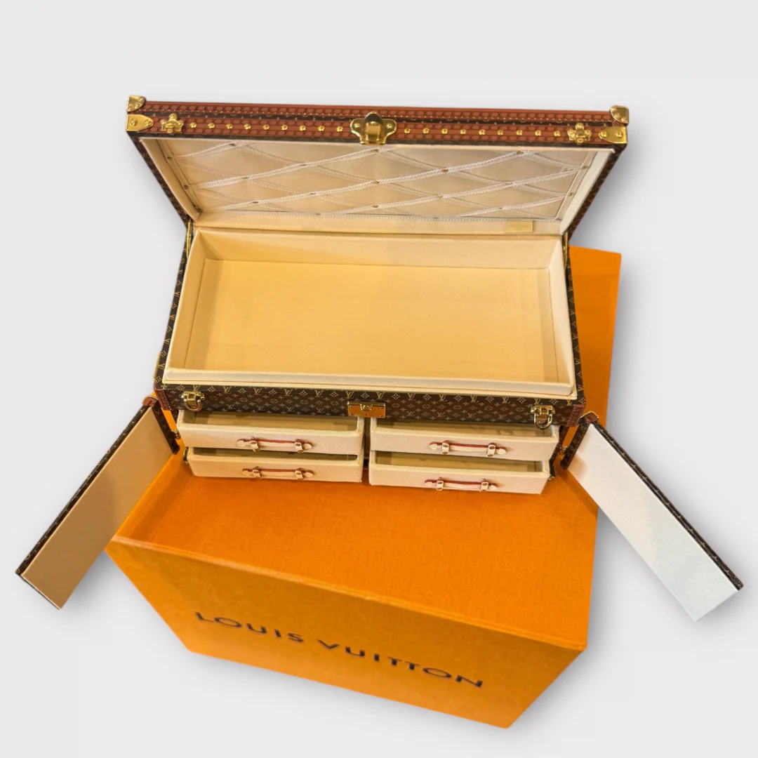 Louis Vuitton mini trunk with drawers - Image 3