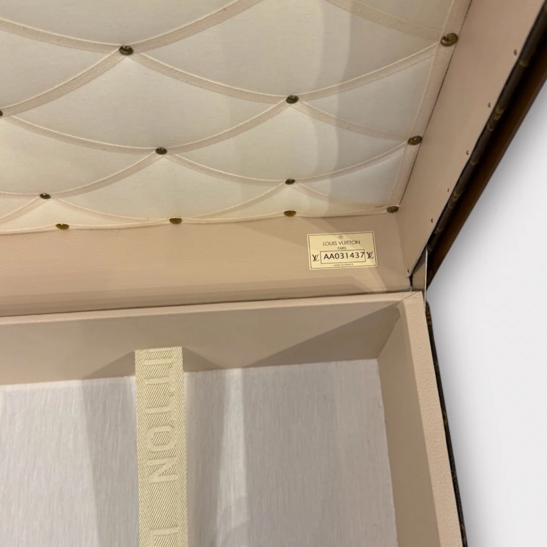 Louis Vuitton Trunk 110 Haute - Image 9