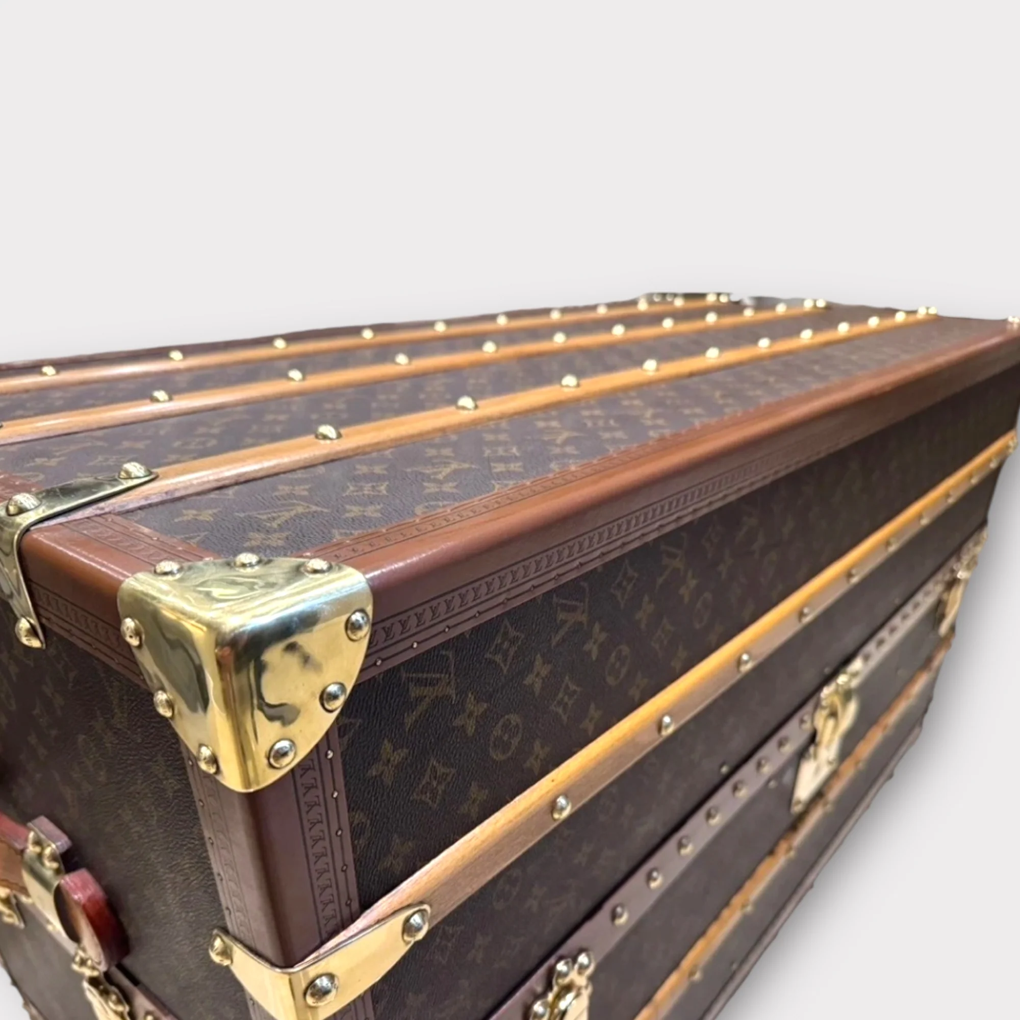 Louis Vuitton wardrobe trunk - Image 6