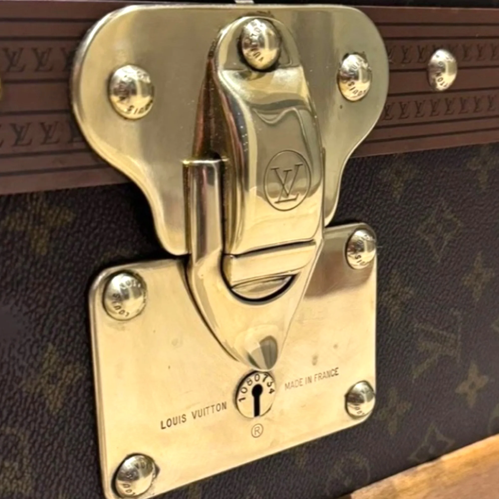 Louis Vuitton wardrobe trunk - Image 8
