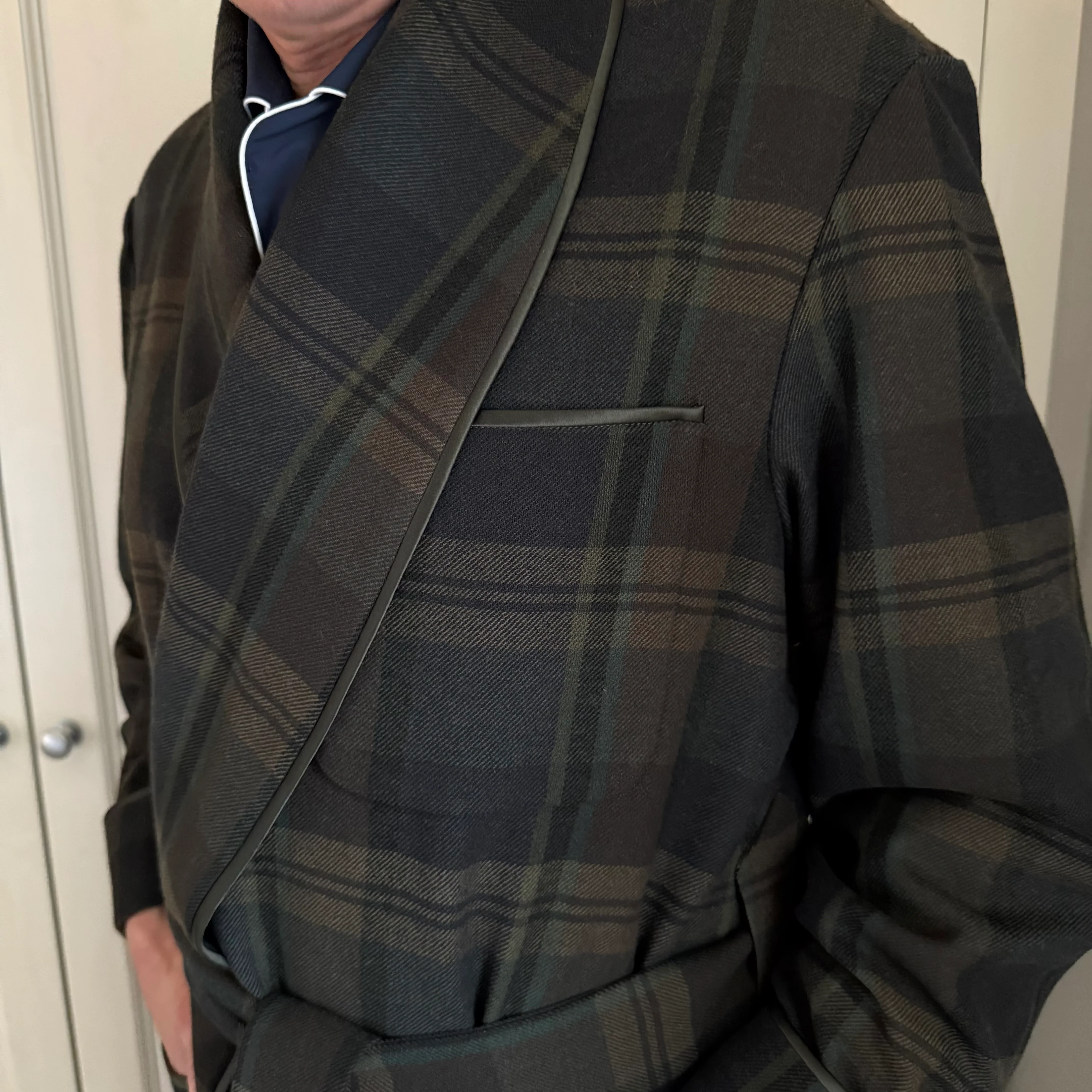 Olive and Navy check with olive silk piping dressing gown - Image 4